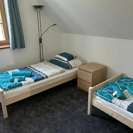 Vila Borbora Borhaz Vászoly